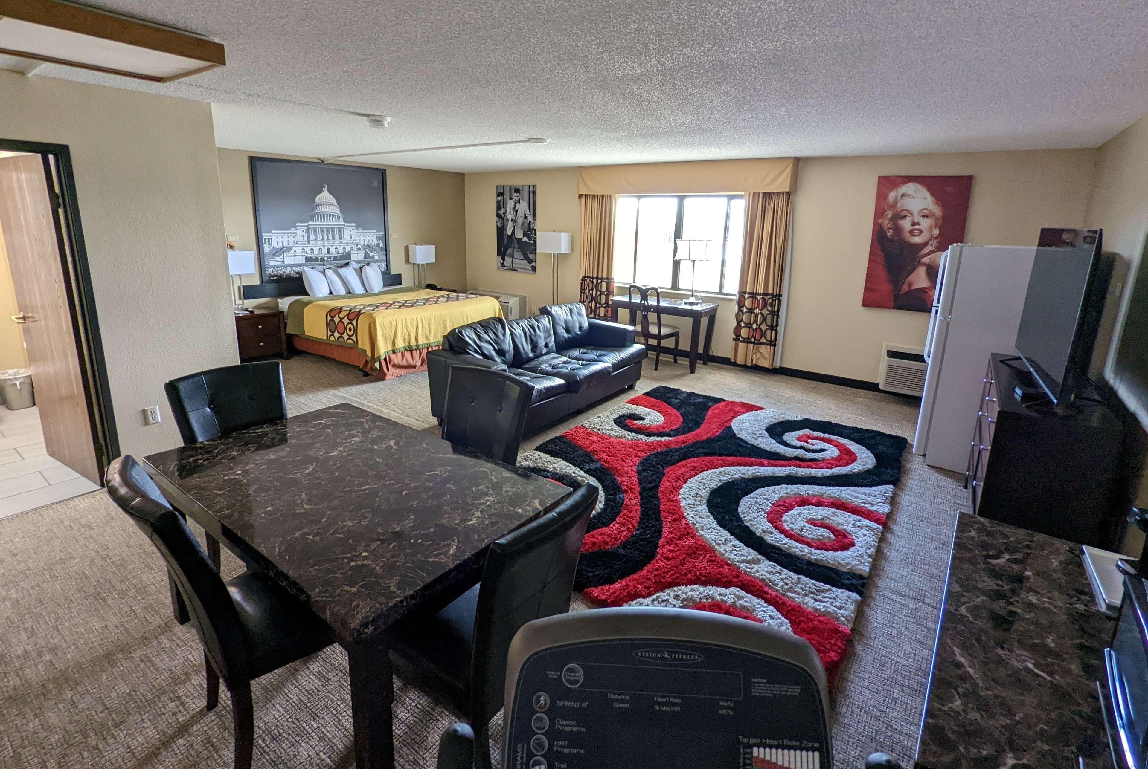 Hotel Super 8 By Wyndham Wichita North Exteriér fotografie