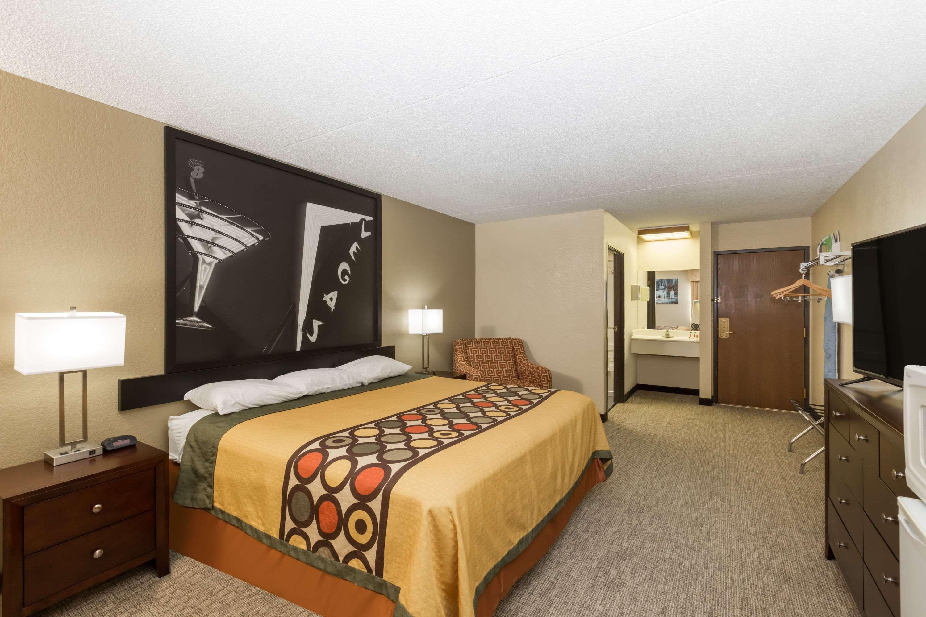 Hotel Super 8 By Wyndham Wichita North Exteriér fotografie