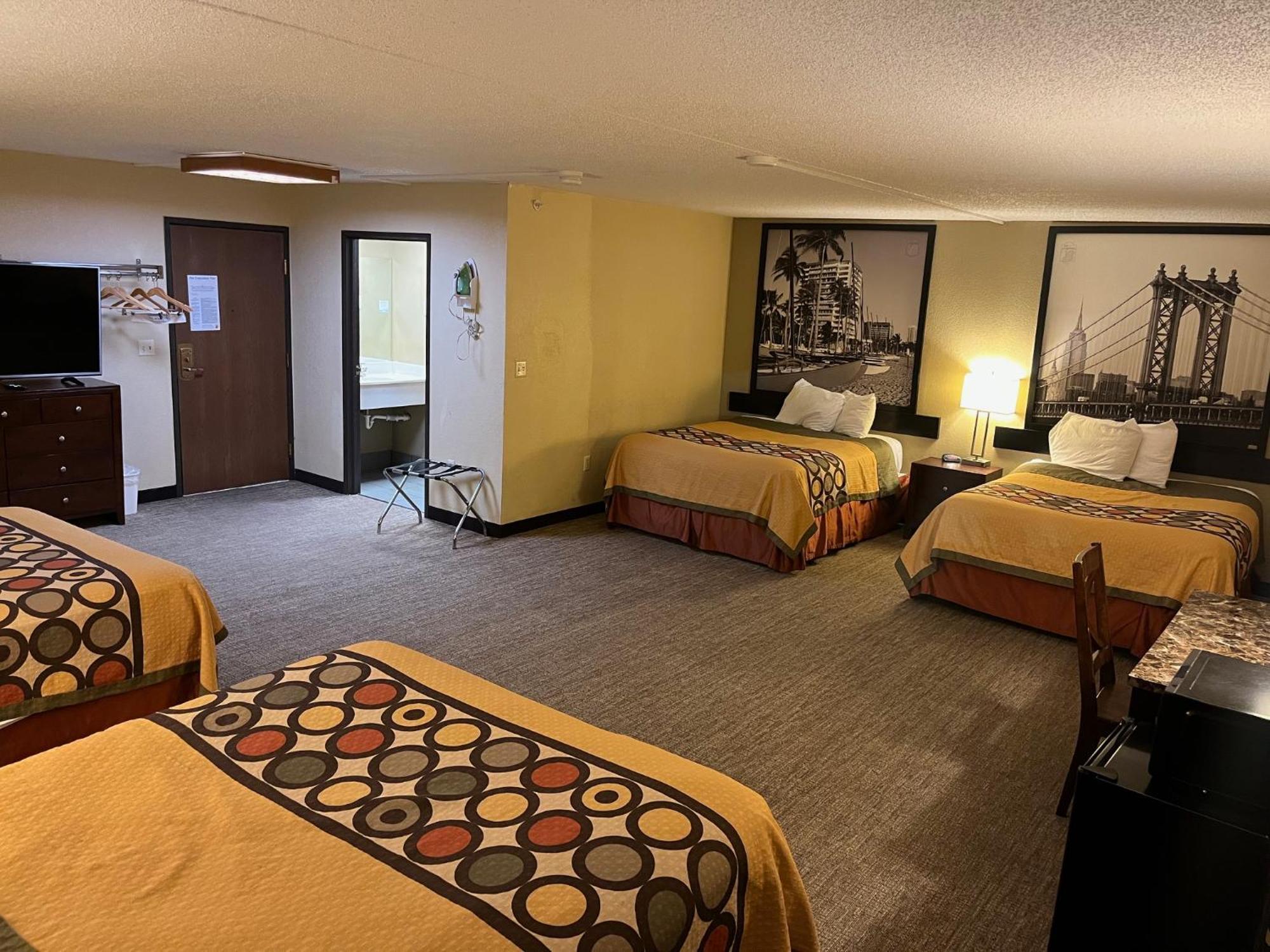 Hotel Super 8 By Wyndham Wichita North Exteriér fotografie