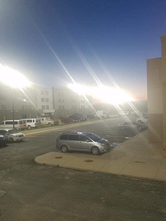 Hotel Super 8 By Wyndham Wichita North Exteriér fotografie