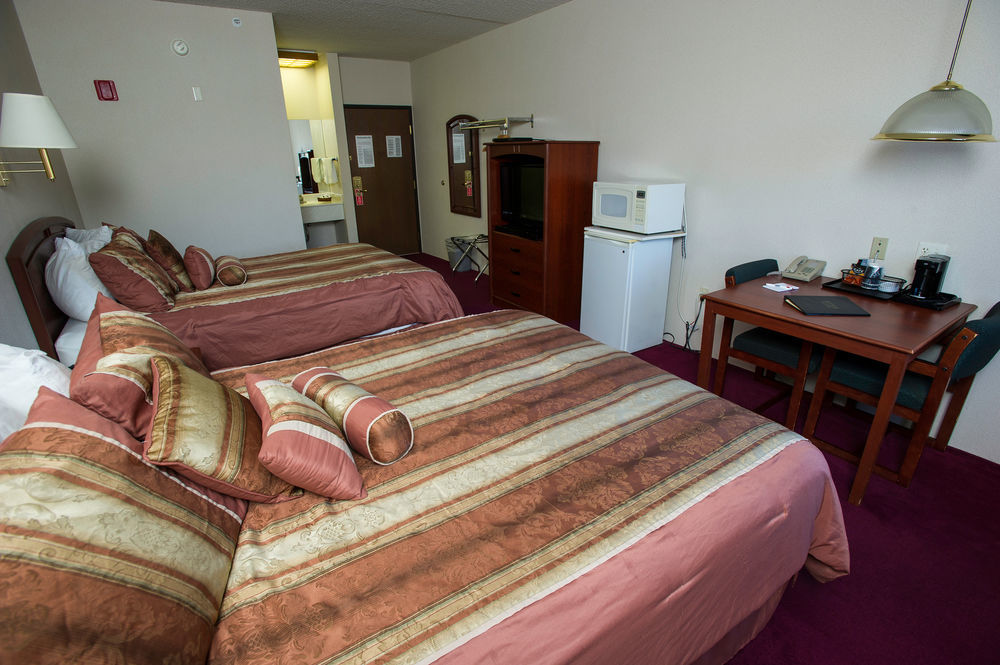 Hotel Super 8 By Wyndham Wichita North Exteriér fotografie