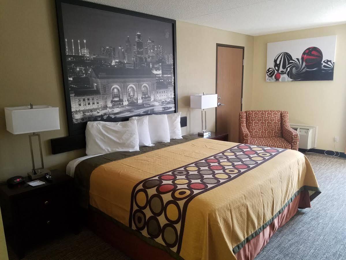 Hotel Super 8 By Wyndham Wichita North Exteriér fotografie